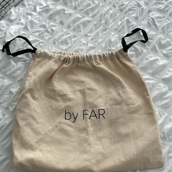 by FAR Rachel Shoulder Bag - Picture 10 of 10